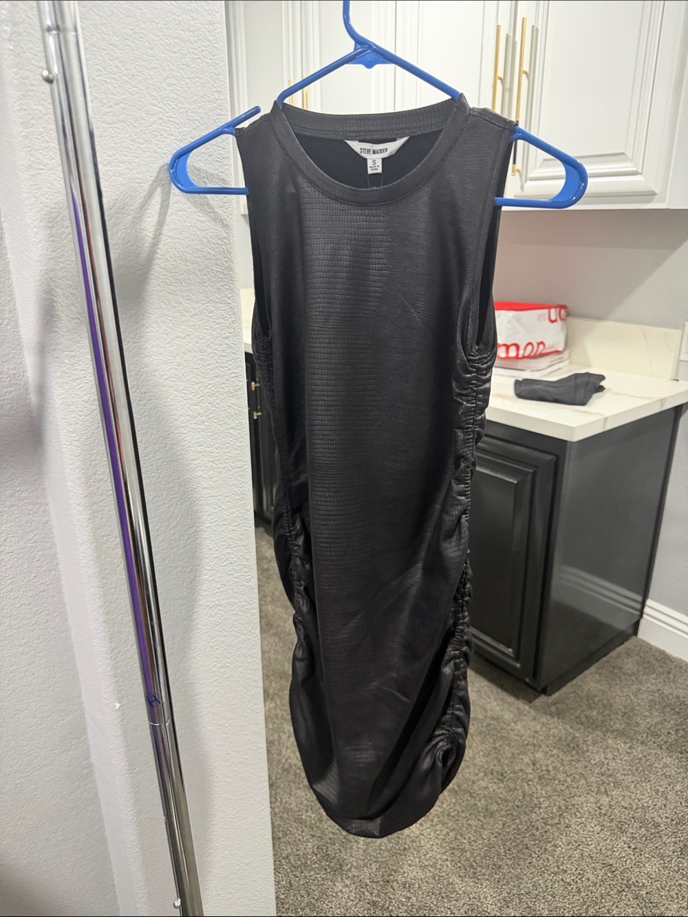 Ruche Black Sleeveless Midi Dress
